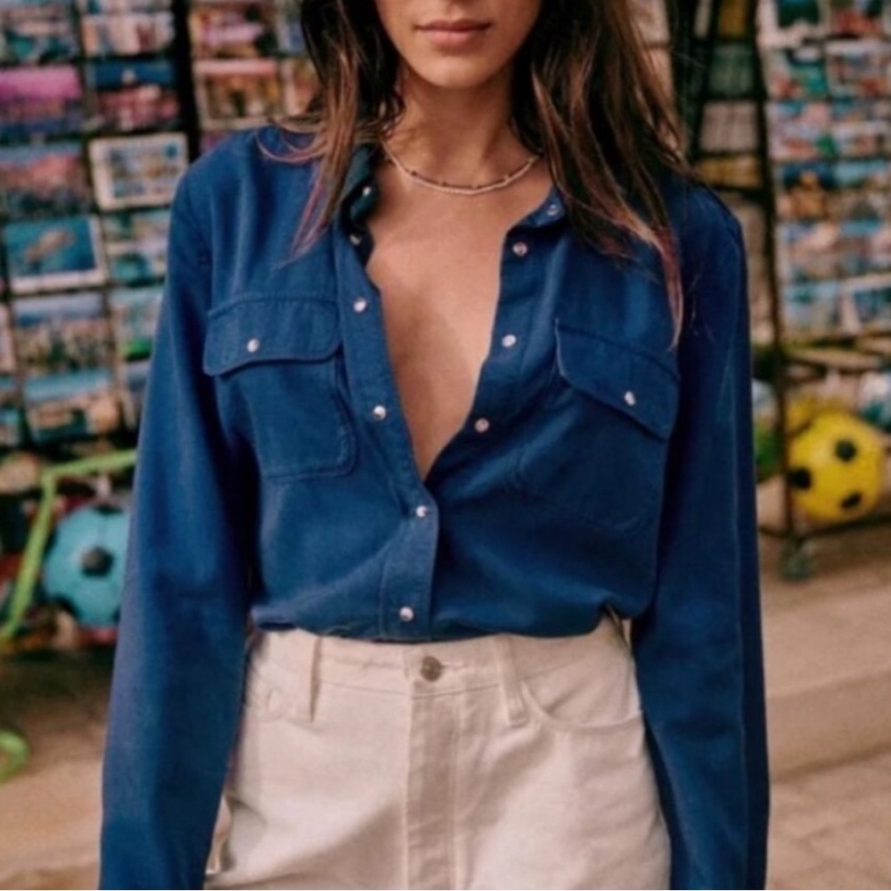 Sezane Davania Blue Snaps Button Down Shirt Size 4